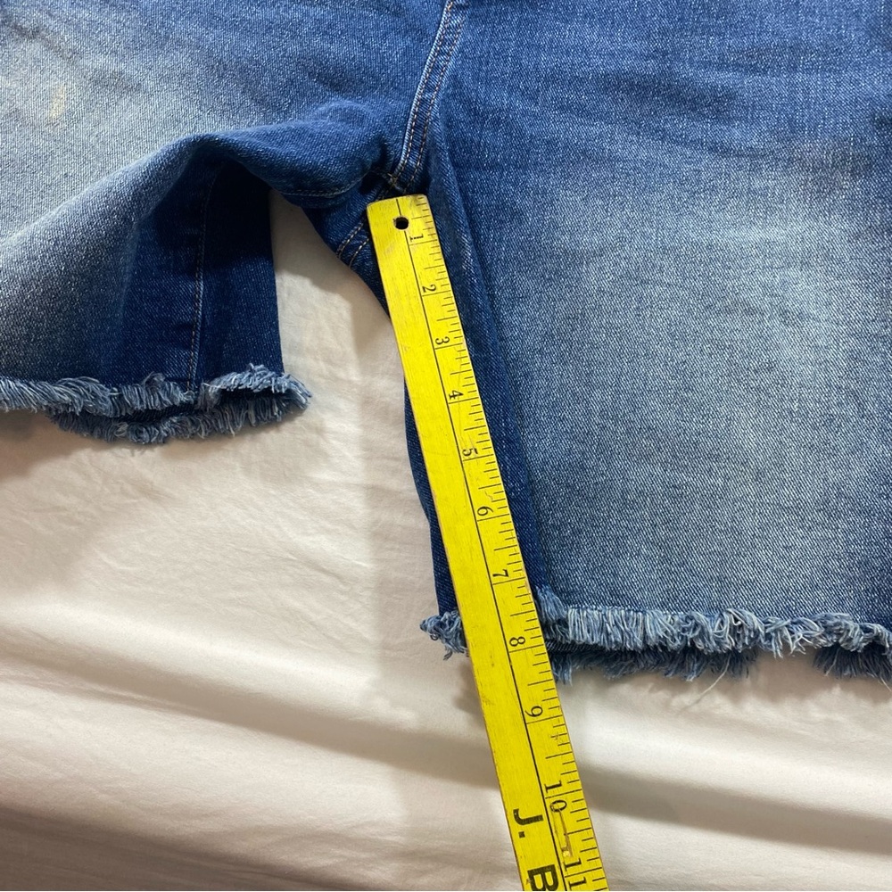 Sofía Jeans Blue Denim Shorts Frayed hem Factory distressed Boho Beach Summer - Picture 8 of 9